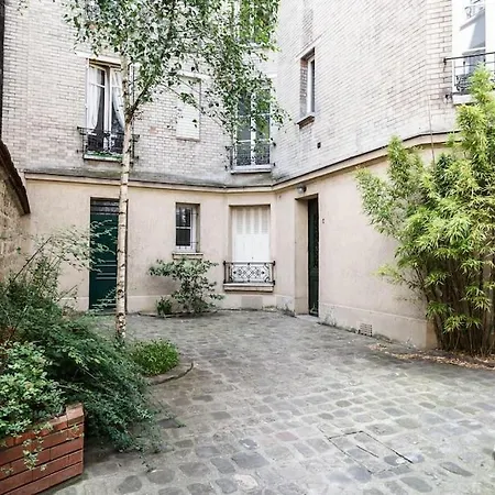 Paris - Cosy Duplex Pres Des Champs Elysees Appartement
