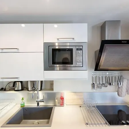 Paris - Cosy Duplex Pres Des Champs Elysees