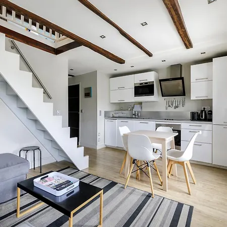 Appartement Paris - Cosy Duplex Pres Des Champs Elysees